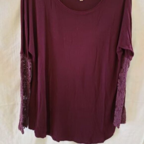 Bordeaux Burgundy Long Crochet Sleeve Shirt Jersey Knit Top - Picture 5 of 8